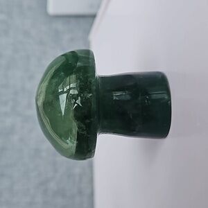Flourite crystal mushroom carving